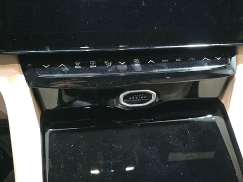 New 2026 Jeep Grand Cherokee Limited w/ Limited Altitude Package image 16