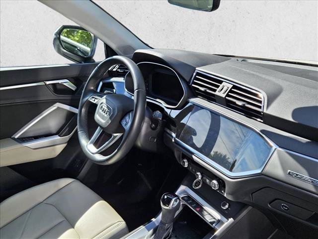 Used 2024 Audi Q3 2.0T Premium AWD/4WD image 7