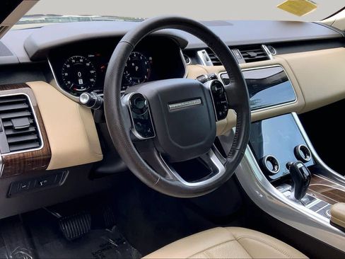 Used 2018 Land Rover Range Rover Sport HSE AWD/4WD image 16