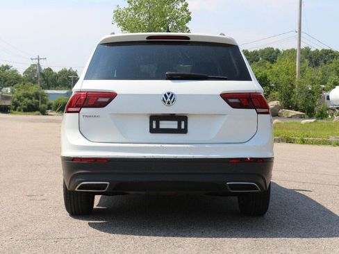 Used 2020 Volkswagen Tiguan S image 3