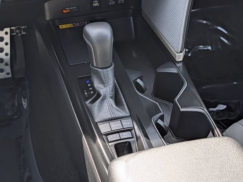 Used 2025 Toyota Camry SE w/ Convenience Package FWD image 14
