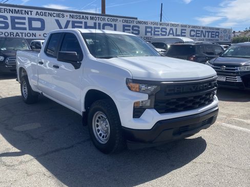 Used 2022 Chevrolet Silverado 1500 W/T w/ Trailering Package image 8