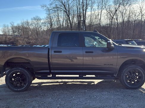 Used 2025 RAM 2500 Big Horn image 3