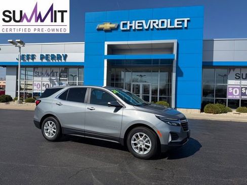 Used 2024 Chevrolet Equinox LT FWD image 1