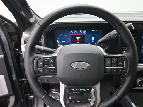 New 2026 Ford F450 Platinum image 31