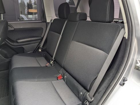 Used 2017 Subaru Forester 2.5i w/ Alloy Wheel Package AWD/4WD image 13