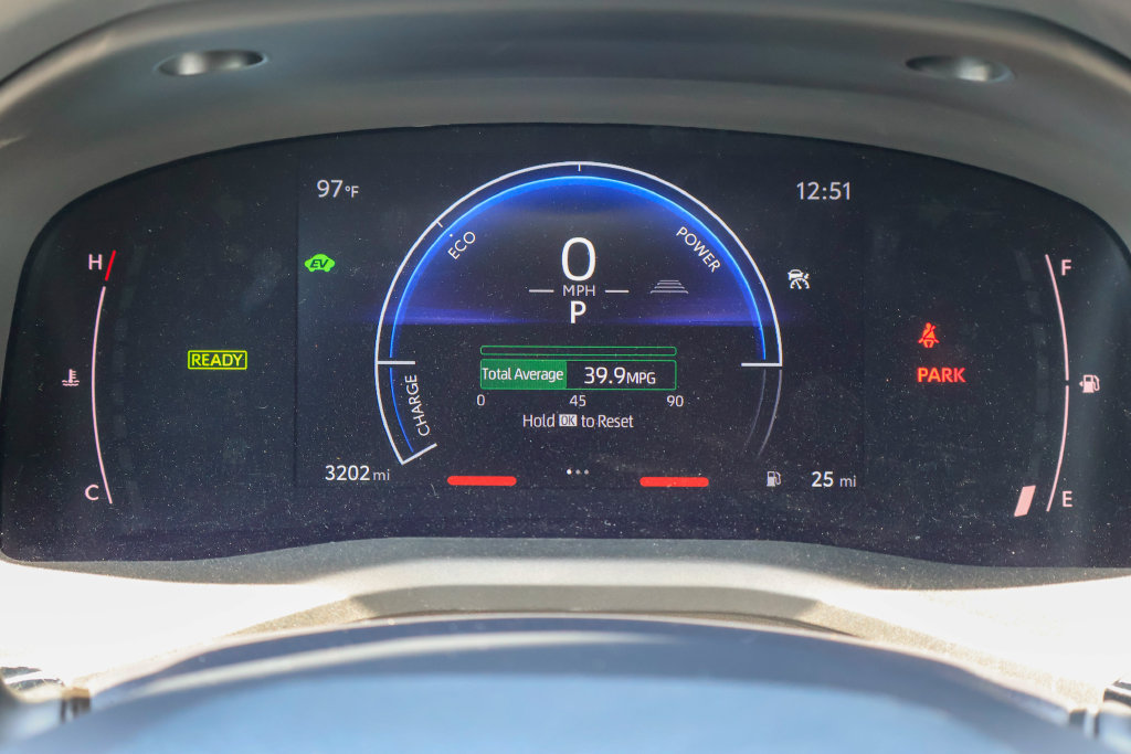 Used 2026 Toyota Camry LE FWD image 13