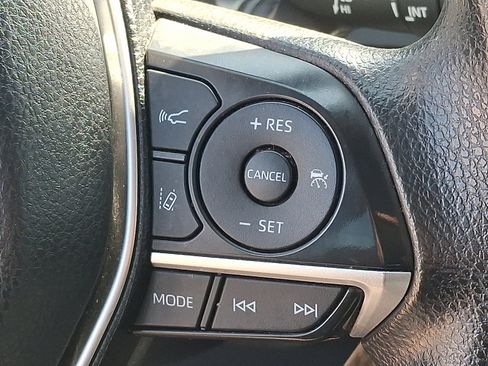 Certified 2022 Toyota Camry LE FWD image 22
