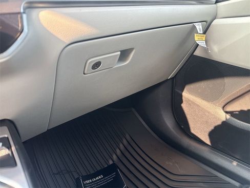 New 2025 Kia Sorento S image 43