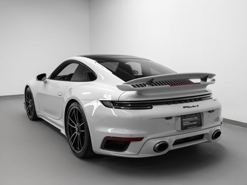 Used 2025 Porsche 911 Turbo S image 3