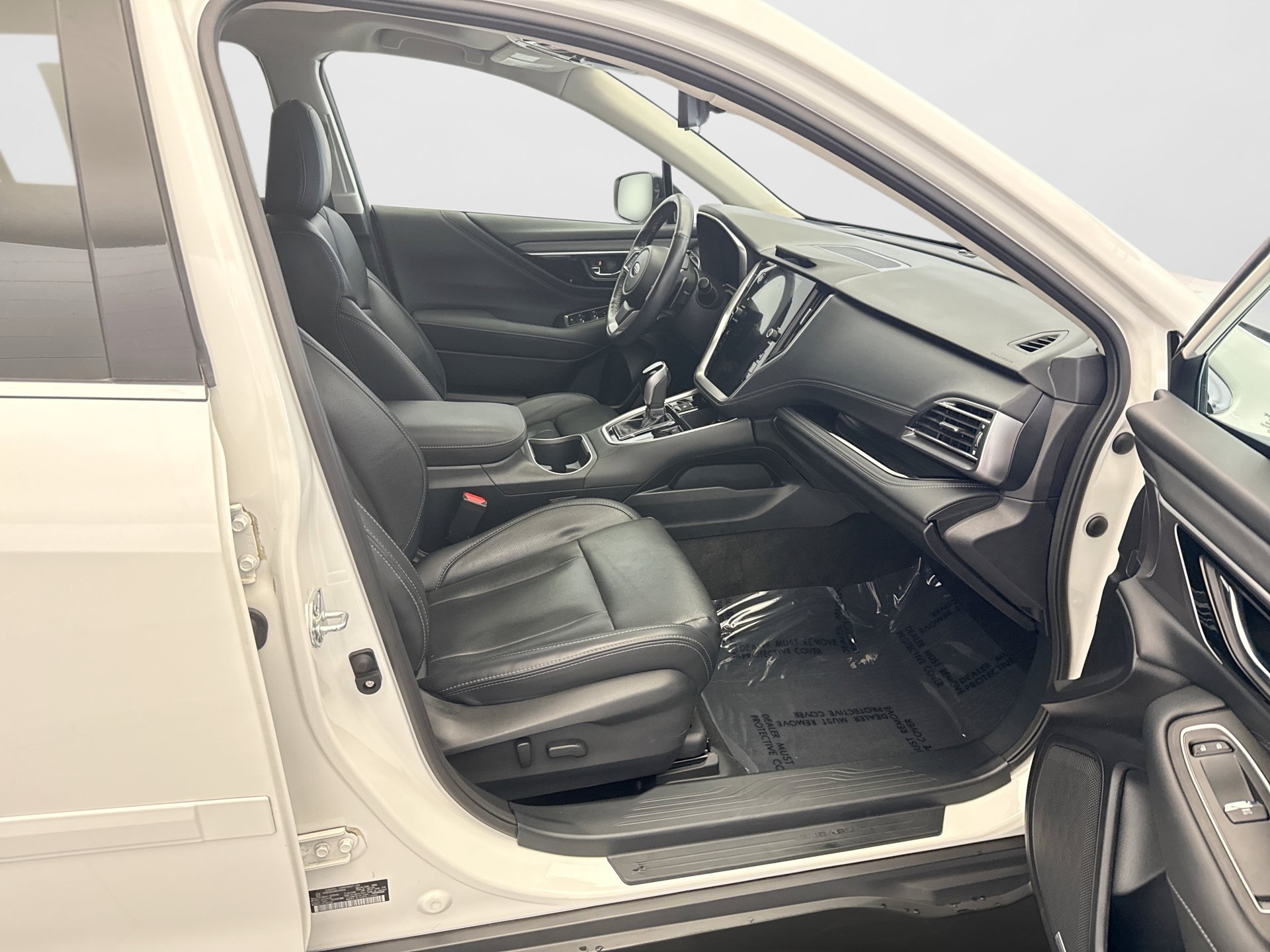 Used 2024 Subaru Outback Touring AWD/4WD image 18