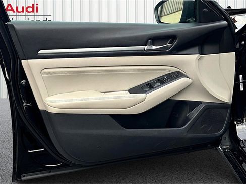 Used 2019 Nissan Altima 2.5 SV image 20