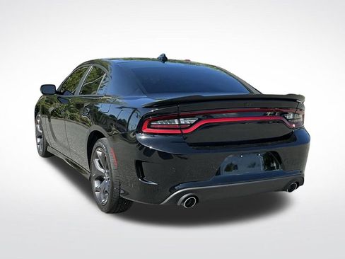 Used 2022 Dodge Charger R/T w/ Blacktop Package RWD image 9
