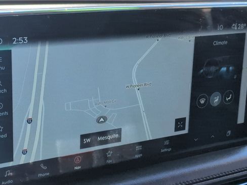 Used 2023 Lincoln Nautilus AWD w/ Premium Package image 21