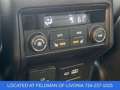 Used 2022 GMC Acadia SLT w/ Elevation Edition AWD/4WD image 38