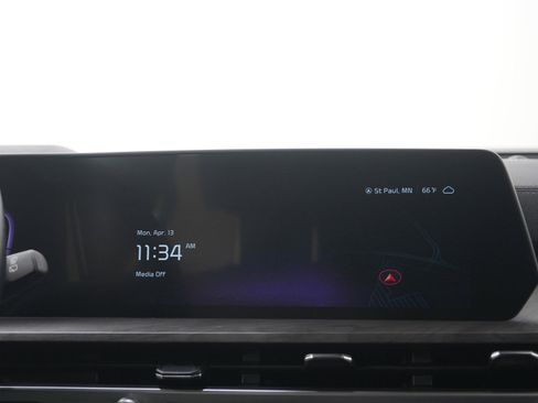 Used 2024 Kia Telluride EX X-Line image 18