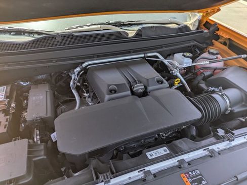 New 2025 Chevrolet Colorado W/T w/ WT Custom Package image 16