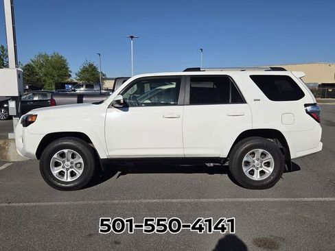Used 2019 Toyota 4Runner SR5 image 2