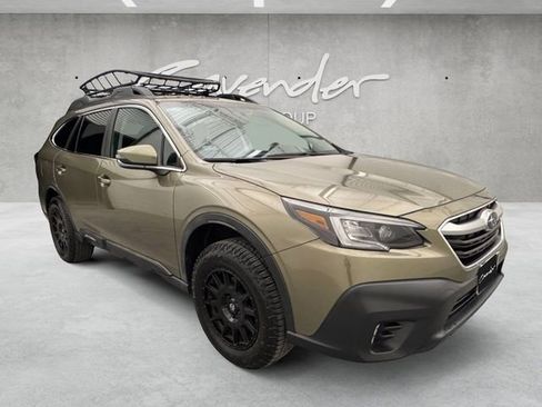 Used 2022 Subaru Outback Premium image 2