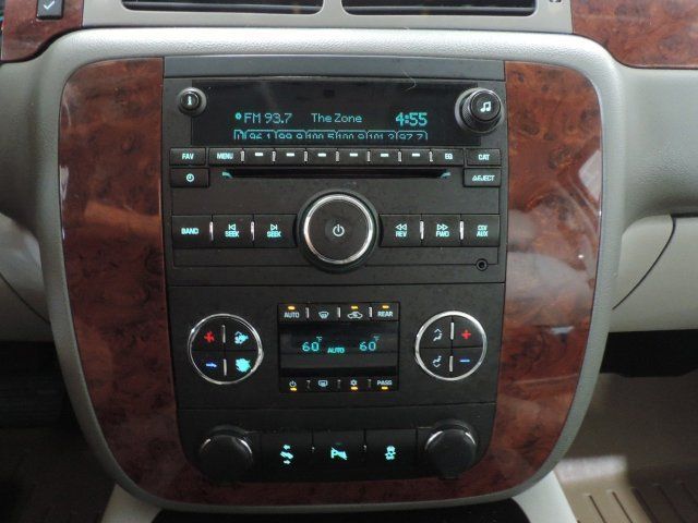 Used 2014 Chevrolet Tahoe LT w/ Luxury Package RWD image 24