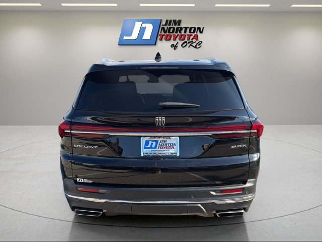 Used 2025 Buick Enclave Preferred FWD image 6