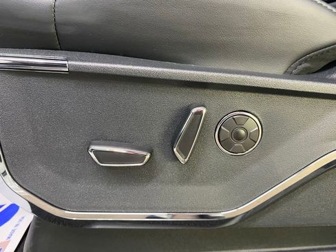 New 2025 Ford F150 Platinum w/ Equipment Group 702A High image 14