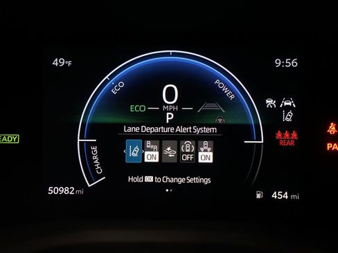 Certified 2025 Toyota Camry SE image 17