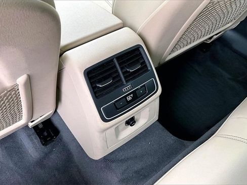 Used 2020 Audi A4 2.0T Premium w/ Convenience Package image 25