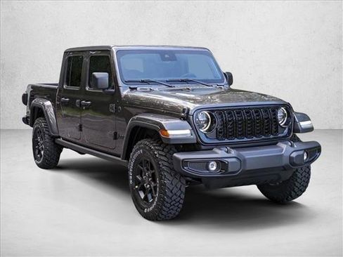 New 2025 Jeep Gladiator Willys image 9