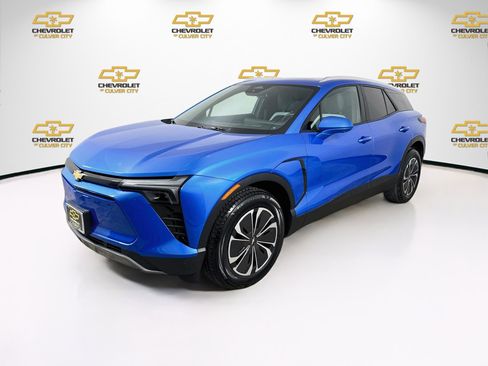 Used 2024 Chevrolet Blazer EV LT AWD/4WD image 3