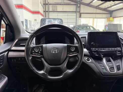 Used 2018 Honda Odyssey EX-L image 20