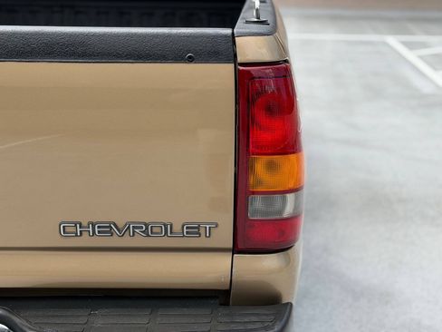Used 1999 Chevrolet Silverado 1500 LS RWD image 14