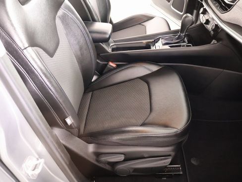 Used 2022 Jeep Compass Latitude image 12