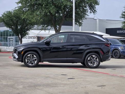 Certified 2025 Hyundai Tucson SEL FWD image 4