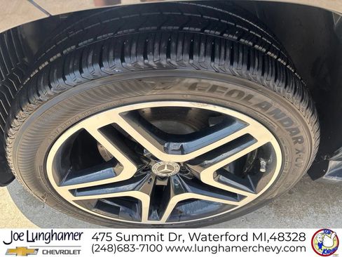 Used 2017 Mercedes-Benz GLS 550 4MATIC image 9