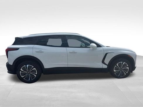 Used 2024 Chevrolet Blazer EV LT AWD/4WD image 7