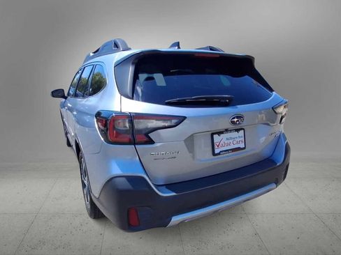 Used 2022 Subaru Outback Limited XT AWD/4WD image 6
