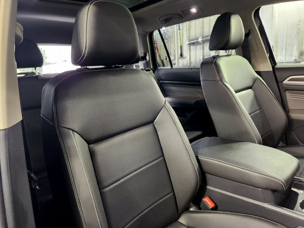 Certified 2023 Volkswagen Atlas SE w/ Panoramic Sunroof Package AWD/4WD image 9