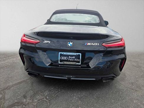 Used 2023 BMW Z4 M40i w/ Premium Package RWD image 4