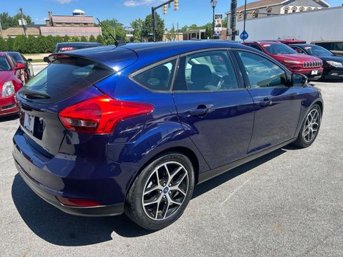 Used 2017 Ford Focus SEL FWD image 6
