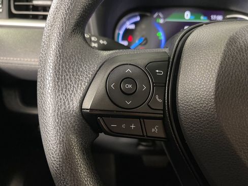 Used 2024 Toyota RAV4 XLE image 26