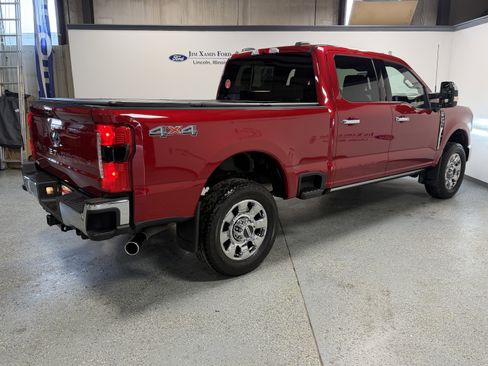 Used 2024 Ford F350 Lariat w/ Lariat Ultimate Package AWD/4WD image 37