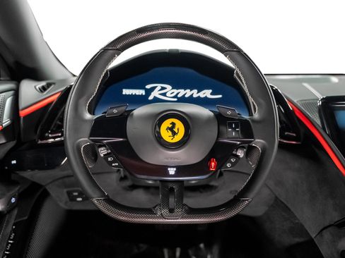 Used 2022 Ferrari Roma image 4