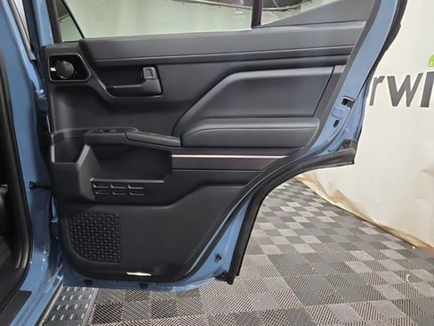 Used 2026 Toyota 4Runner TRD Off-Road Premium image 14