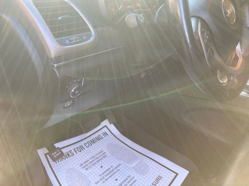 Used 2017 Jeep Grand Cherokee Limited image 17