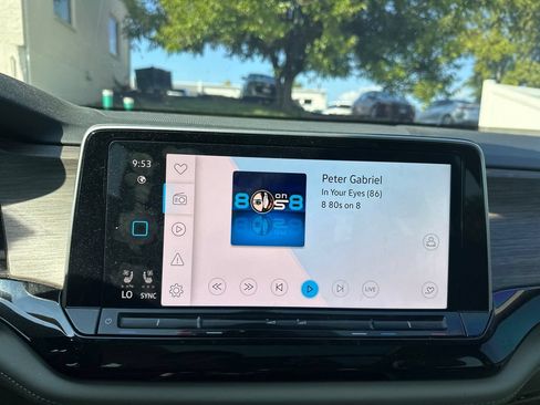 Used 2024 Volkswagen Atlas SEL Premium R-Line AWD/4WD image 42