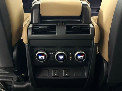 New 2026 Land Rover Defender 110 X-Dynamic SE image 23