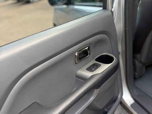 Used 2005 Honda Pilot EX-L image 33