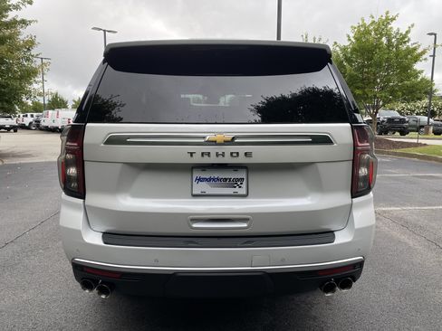 Used 2024 Chevrolet Tahoe High Country AWD/4WD image 8