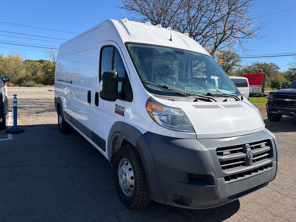 Used 2018 RAM ProMaster 2500 w/ Mopar Trailer Tow Group FWD image 3
